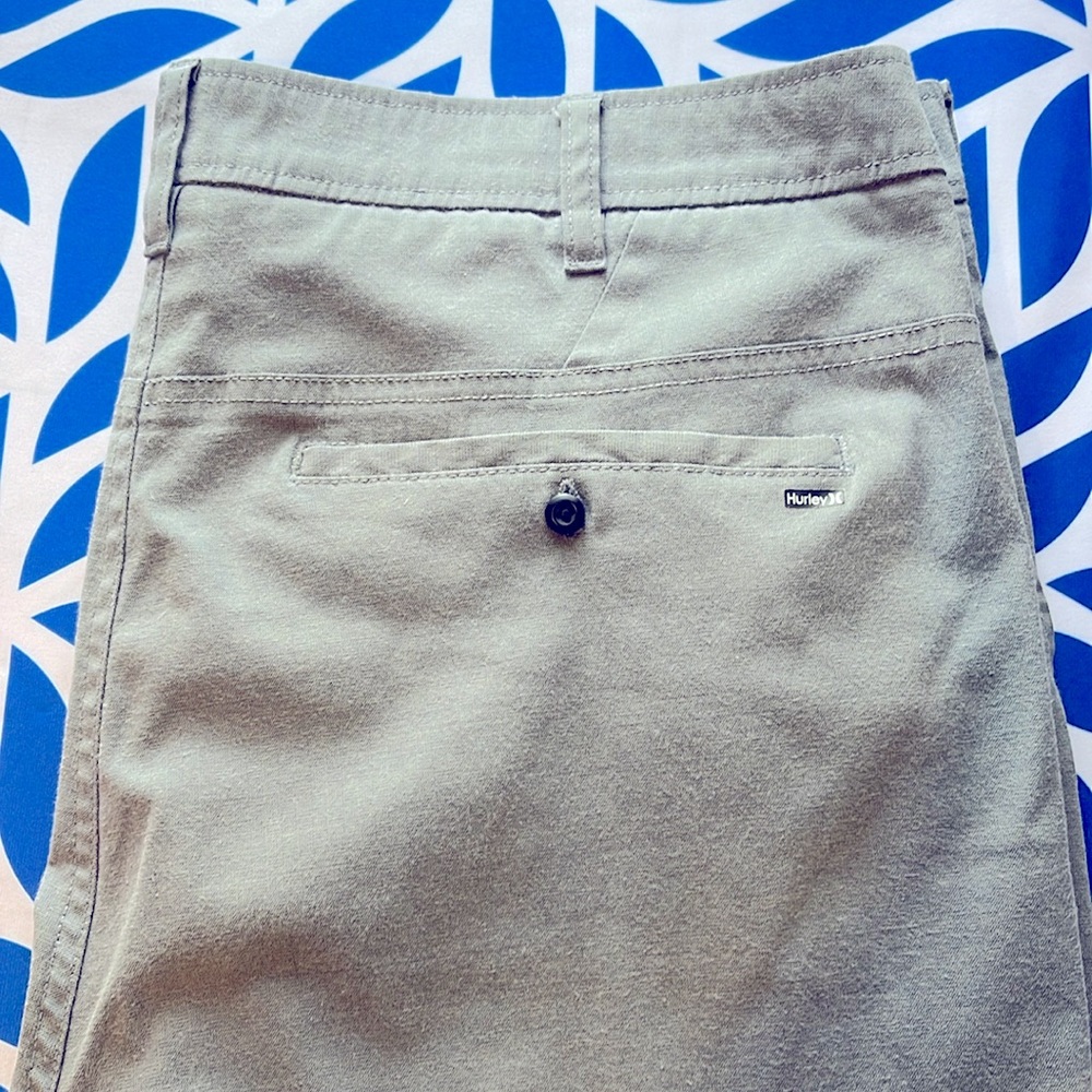 Men’s Hurley shorts